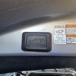 2018 RAV4 Hybrid Thumbnail 17