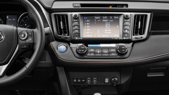 2018 Toyota RAV4 Hybrid SE