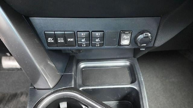 2018 Toyota RAV4 Hybrid SE