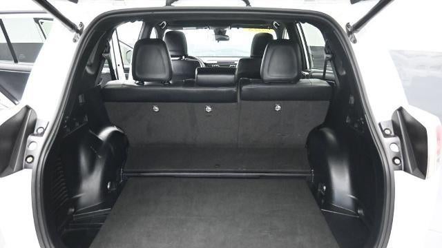 2018 Toyota RAV4 Hybrid SE