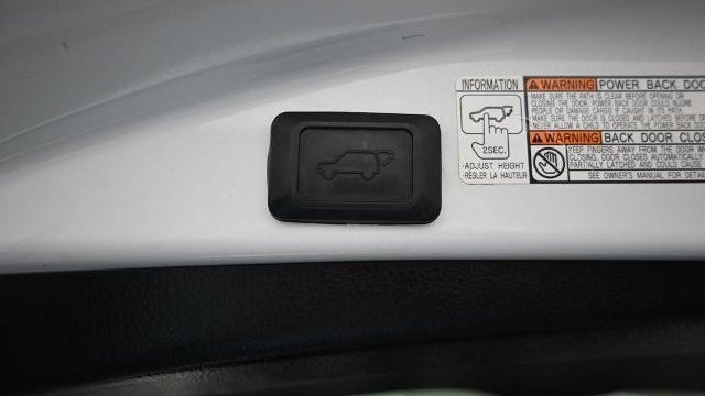 2018 Toyota RAV4 Hybrid SE