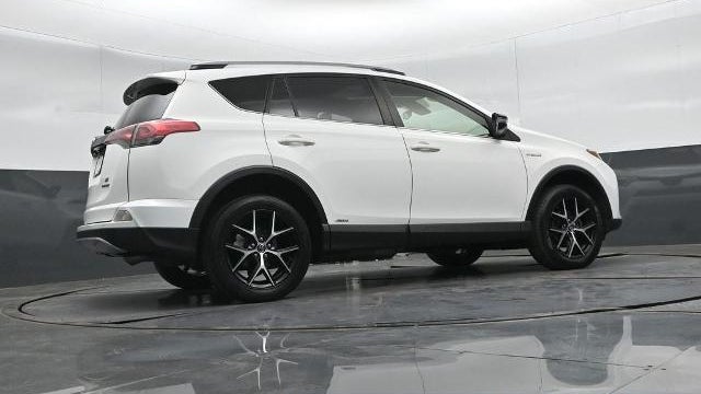 2018 Toyota RAV4 Hybrid SE