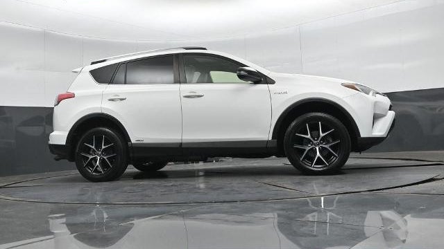2018 Toyota RAV4 Hybrid SE
