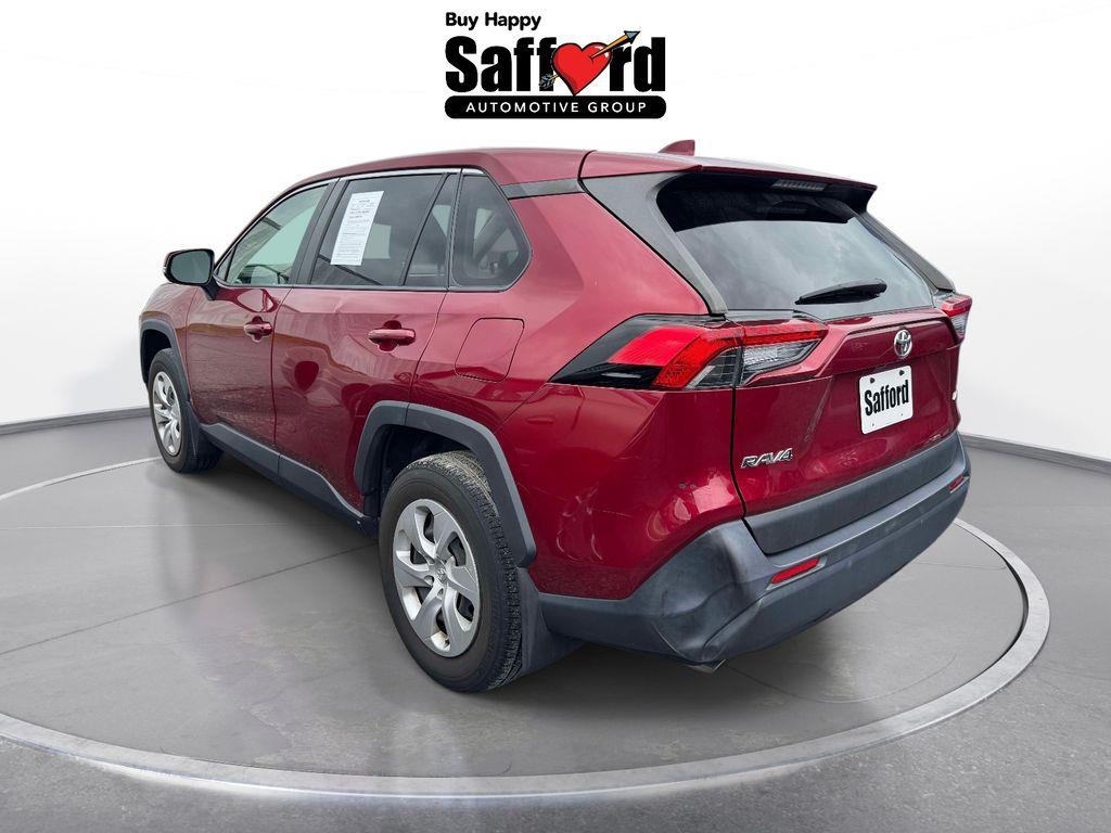 2022 Toyota RAV4 LE — photo 1 of 12