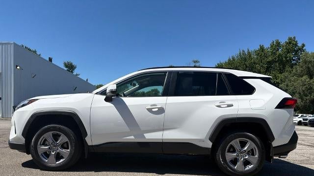 2025 Toyota RAV4 Hybrid LE
