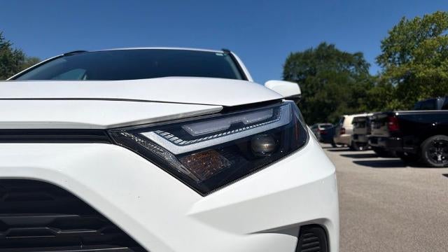 2025 Toyota RAV4 Hybrid LE