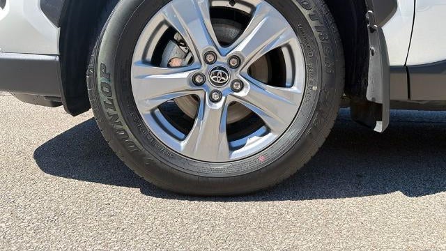 2025 Toyota RAV4 Hybrid LE