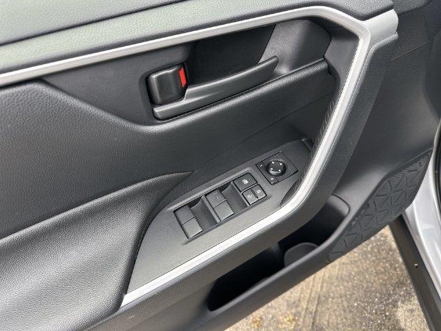 2025 Toyota RAV4 - $34,551