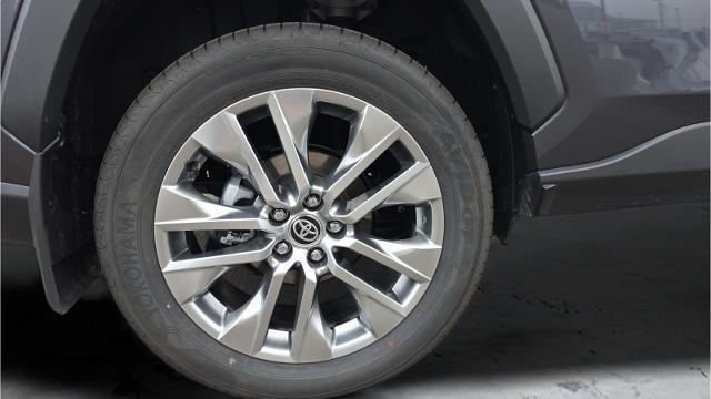 2025 Toyota RAV4 - $42,895