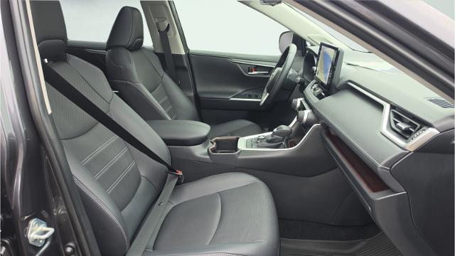 2025 Toyota RAV4 - $42,895
