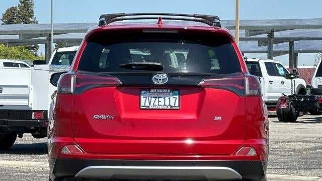 2017 Toyota RAV4 SE