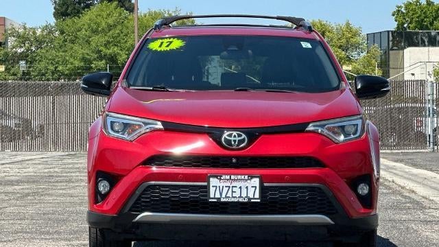 2017 Toyota RAV4 SE