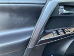 2017 RAV4 Thumbnail 10