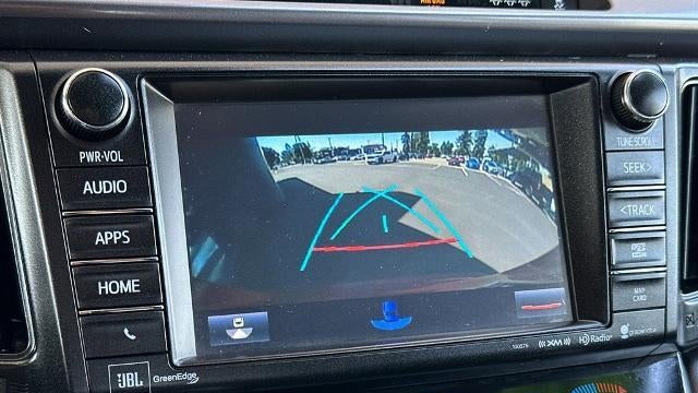 2017 Toyota RAV4 SE