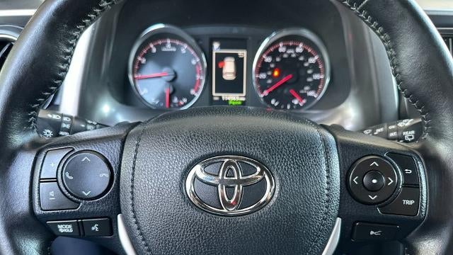 2017 Toyota RAV4 SE