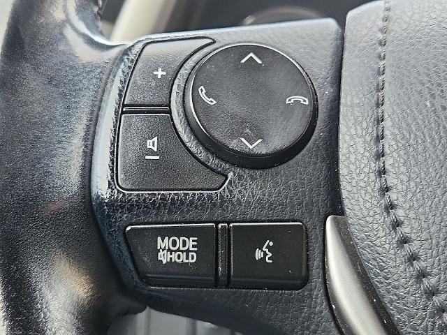 2017 Toyota RAV4 - $22,995