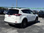 2018 RAV4 Thumbnail 31