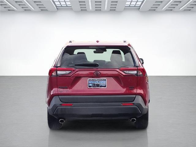 2019 Toyota RAV4 - $19,999