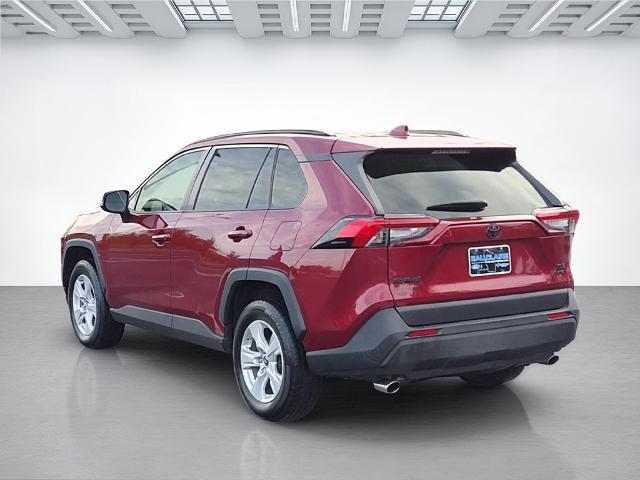 2019 Toyota RAV4 - $19,999