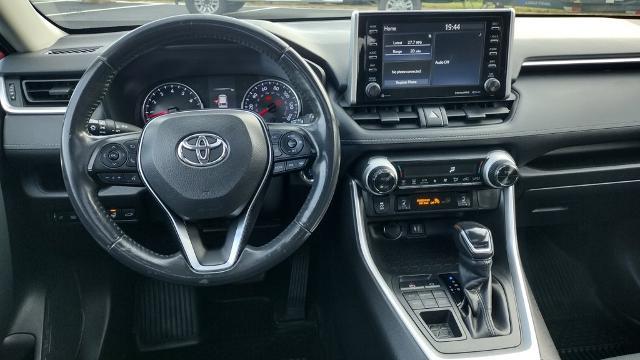 2019 Toyota RAV4 - $19,999