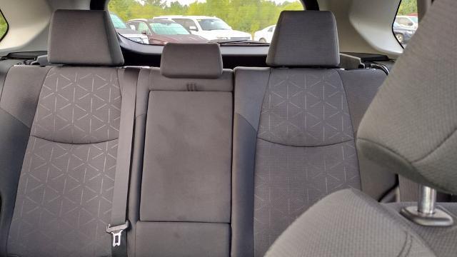2019 Toyota RAV4 - $19,999