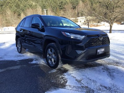 2023 Toyota RAV4 AWD XLE 4DR SUV