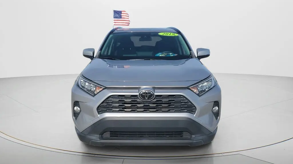 2019 Toyota RAV4 XLE