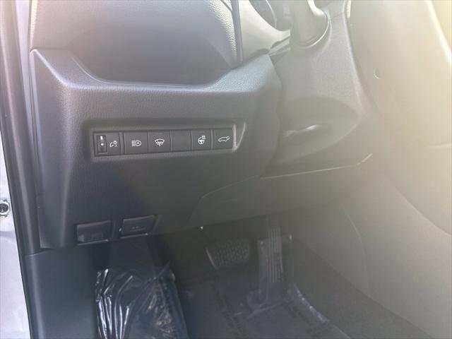 2020 Toyota RAV4 - $24,598