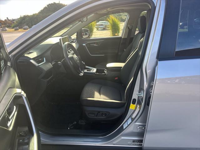2020 Toyota RAV4 - $24,598