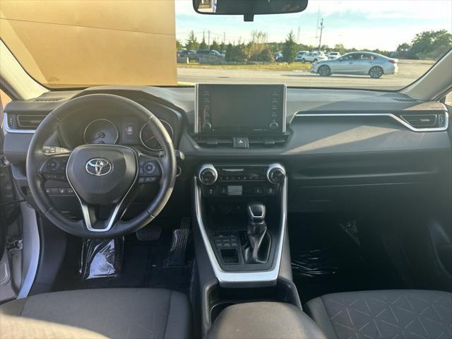 2020 Toyota RAV4 - $24,598