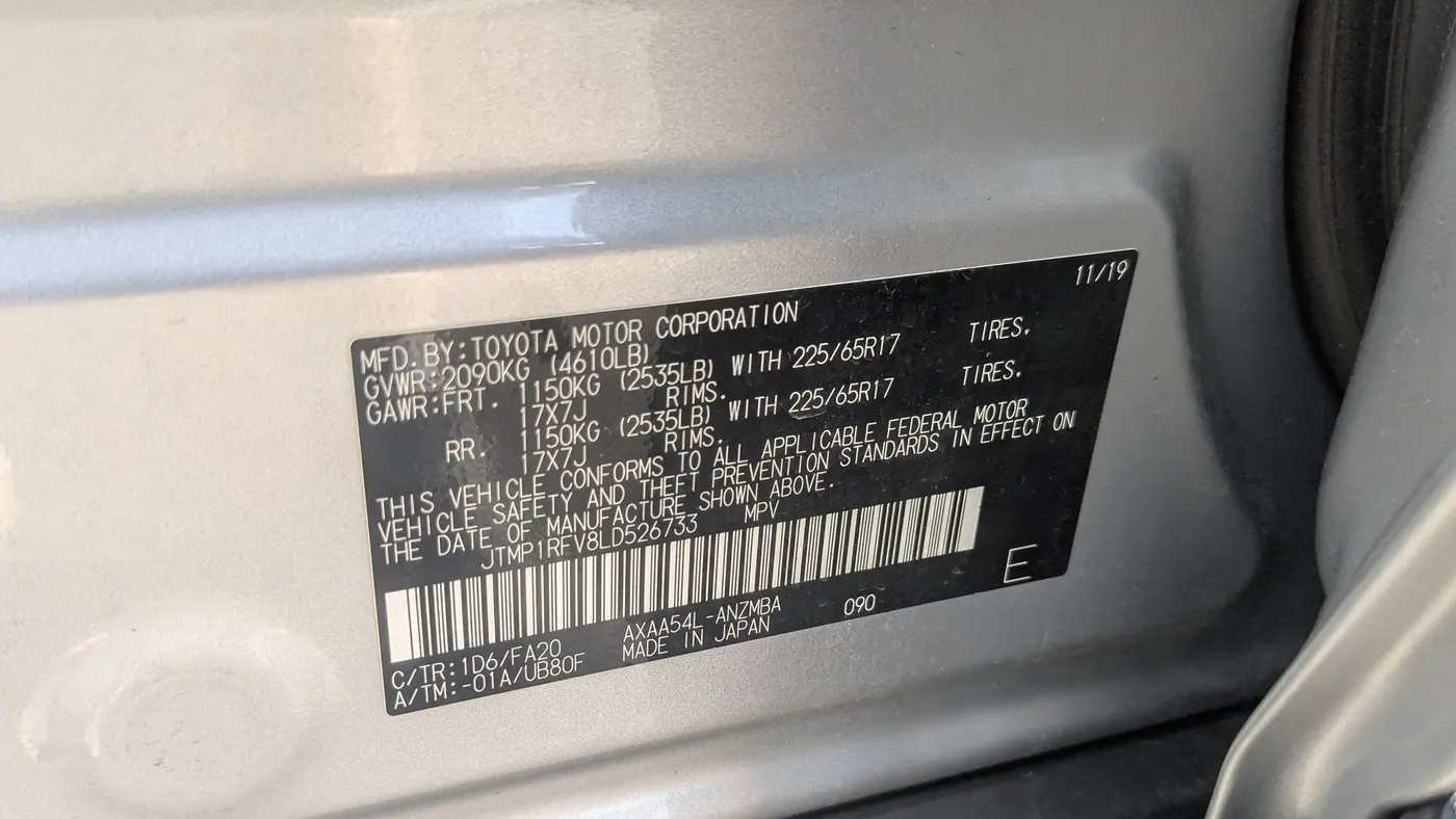 2020 Toyota RAV4 XLE