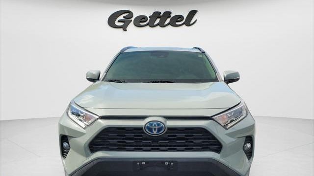 2020 Toyota RAV4 Hybrid XLE
