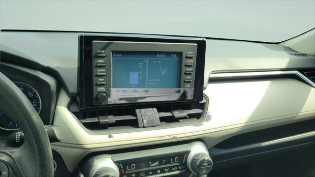 2020 Toyota RAV4 Hybrid XLE