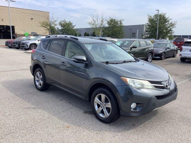 2015 Toyota RAV4 - $8,990