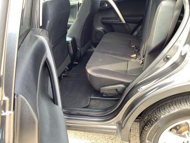2015 Toyota RAV4 - $8,990