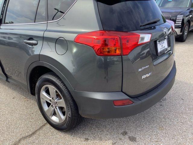 2015 Toyota RAV4 - $8,990