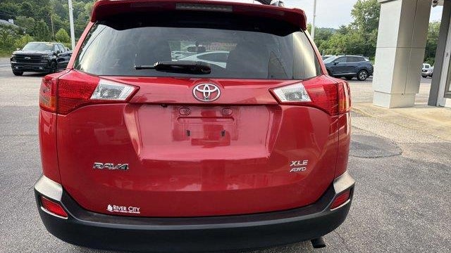2013 Toyota RAV4 XLE
