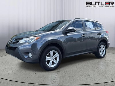 Photo of a 2013 Toyota RAV4 AWD XLE 4DR SUV for sale