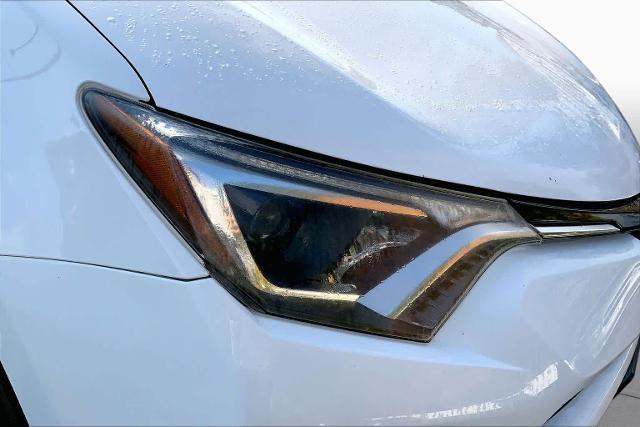 2016 Toyota RAV4 - $16,551