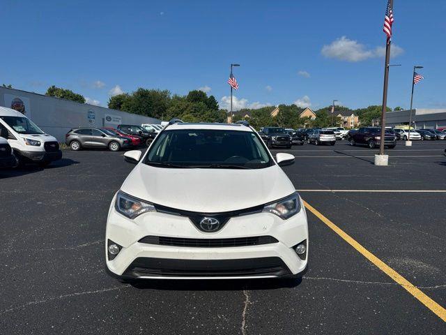 2017 Toyota RAV4 XLE — photo 1 of 20