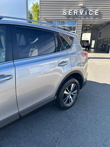 2018 Toyota RAV4 - $18,750