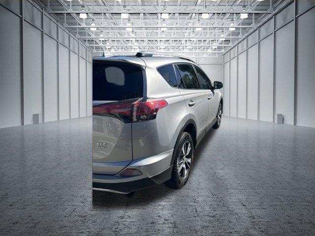 2018 Toyota RAV4 - $18,750
