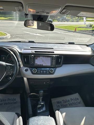 2018 Toyota RAV4 - $18,750