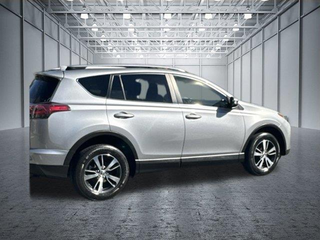 2018 Toyota RAV4 - $18,750