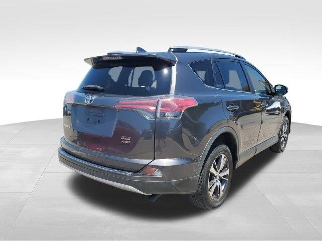 2018 Toyota RAV4 - $17,888