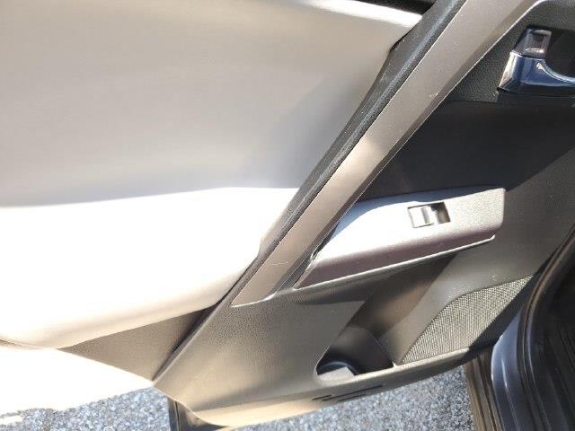 2018 Toyota RAV4 - $17,888