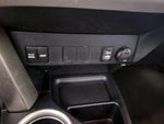2015 RAV4 Thumbnail 18