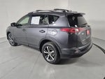 2017 RAV4 Thumbnail 3