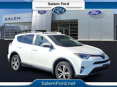 2017 Toyota RAV4 AWD XLE 4DR SUV