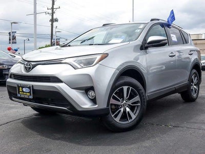 2018 Toyota RAV4 AWD XLE 4DR SUV